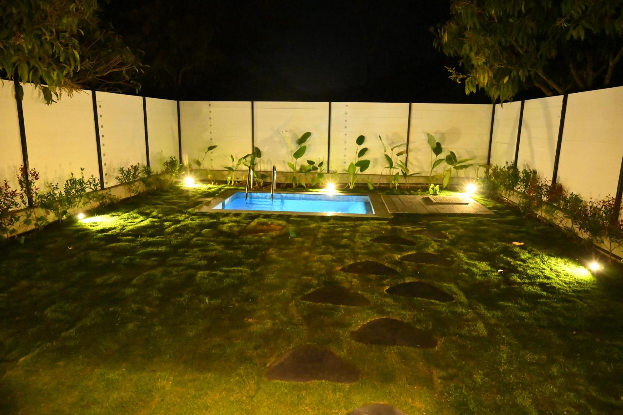 Aura Farms - Private Pool Cottages Rāmanagaram Exterior foto