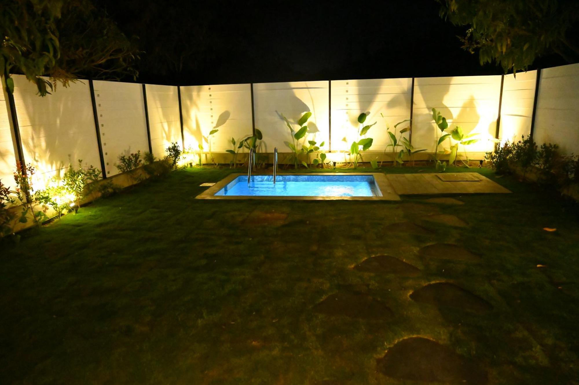 Aura Farms - Private Pool Cottages Rāmanagaram Exterior foto