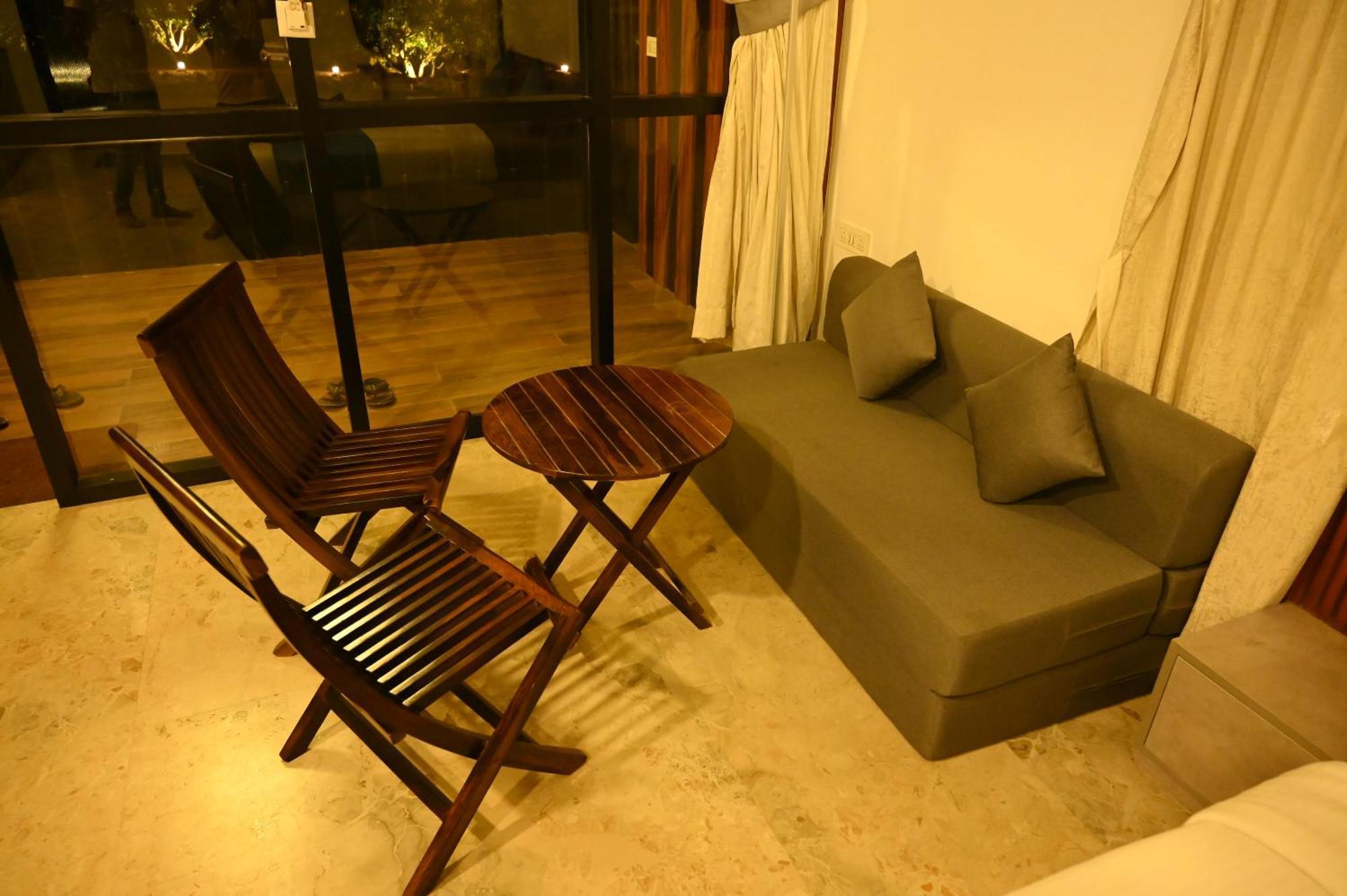 Aura Farms - Private Pool Cottages Rāmanagaram Exterior foto
