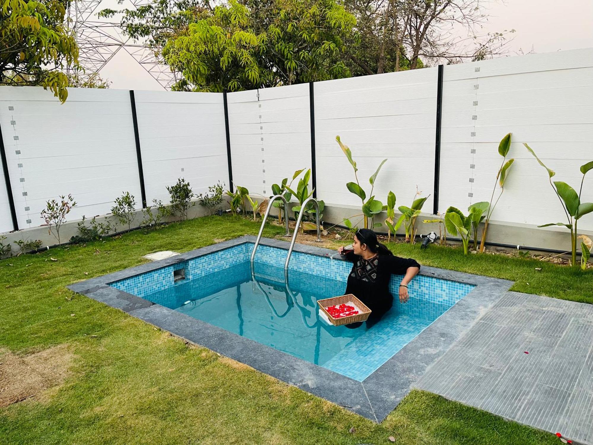 Aura Farms - Private Pool Cottages Rāmanagaram Exterior foto